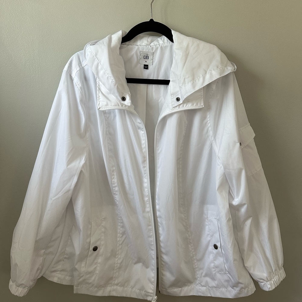 CABI White windbreaker -XL